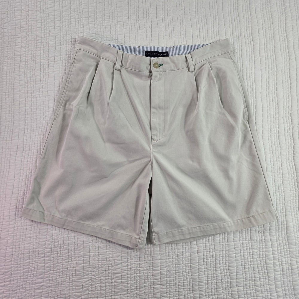 Tommy Hilfiger Mens Khaki Pleated Chino Shorts Beige Cotton Casual Golf Size 36